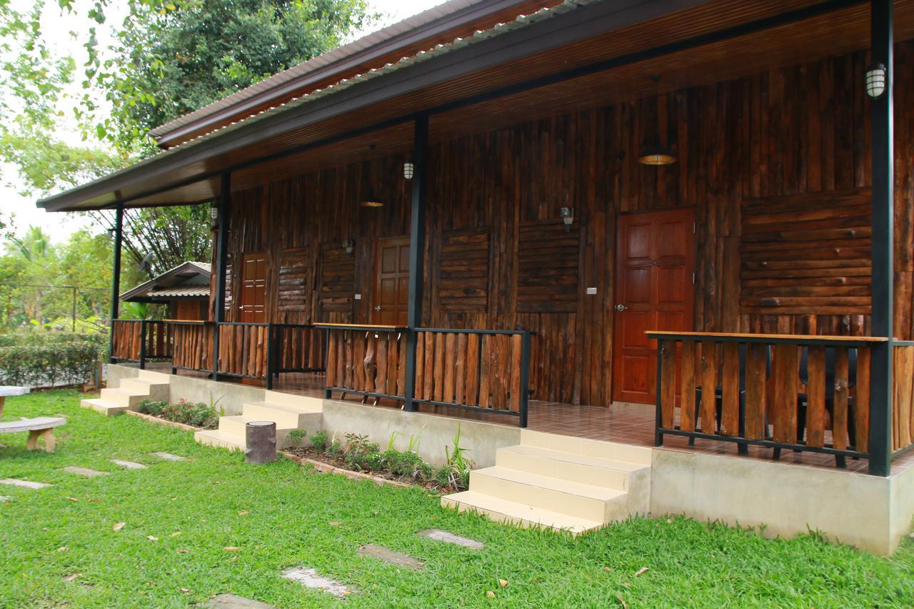 Papa'S Garden Hotel Doi Saket Luaran gambar