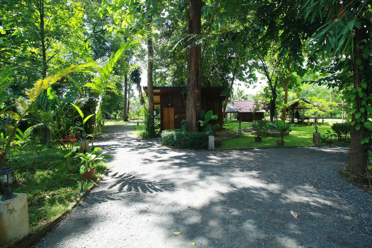 Papa'S Garden Hotel Doi Saket Luaran gambar