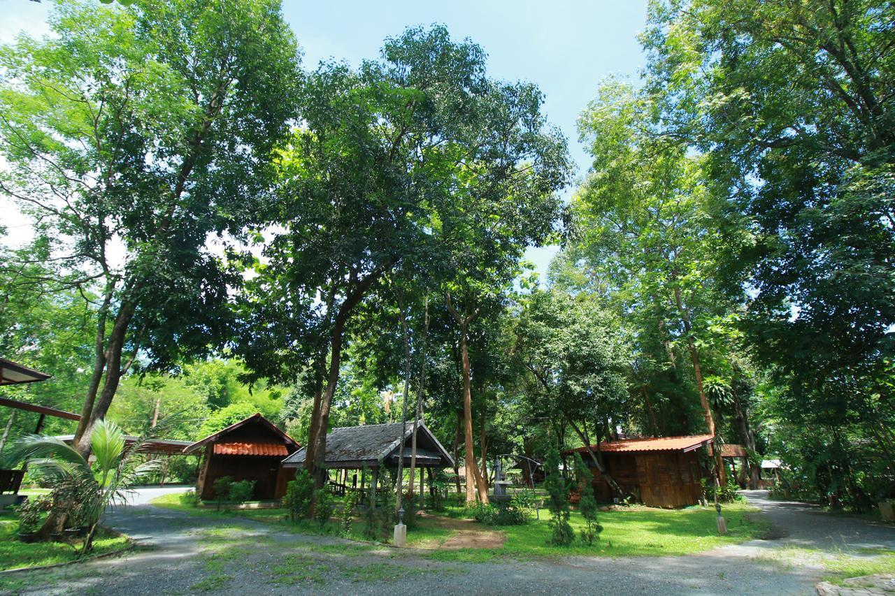 Papa'S Garden Hotel Doi Saket Luaran gambar